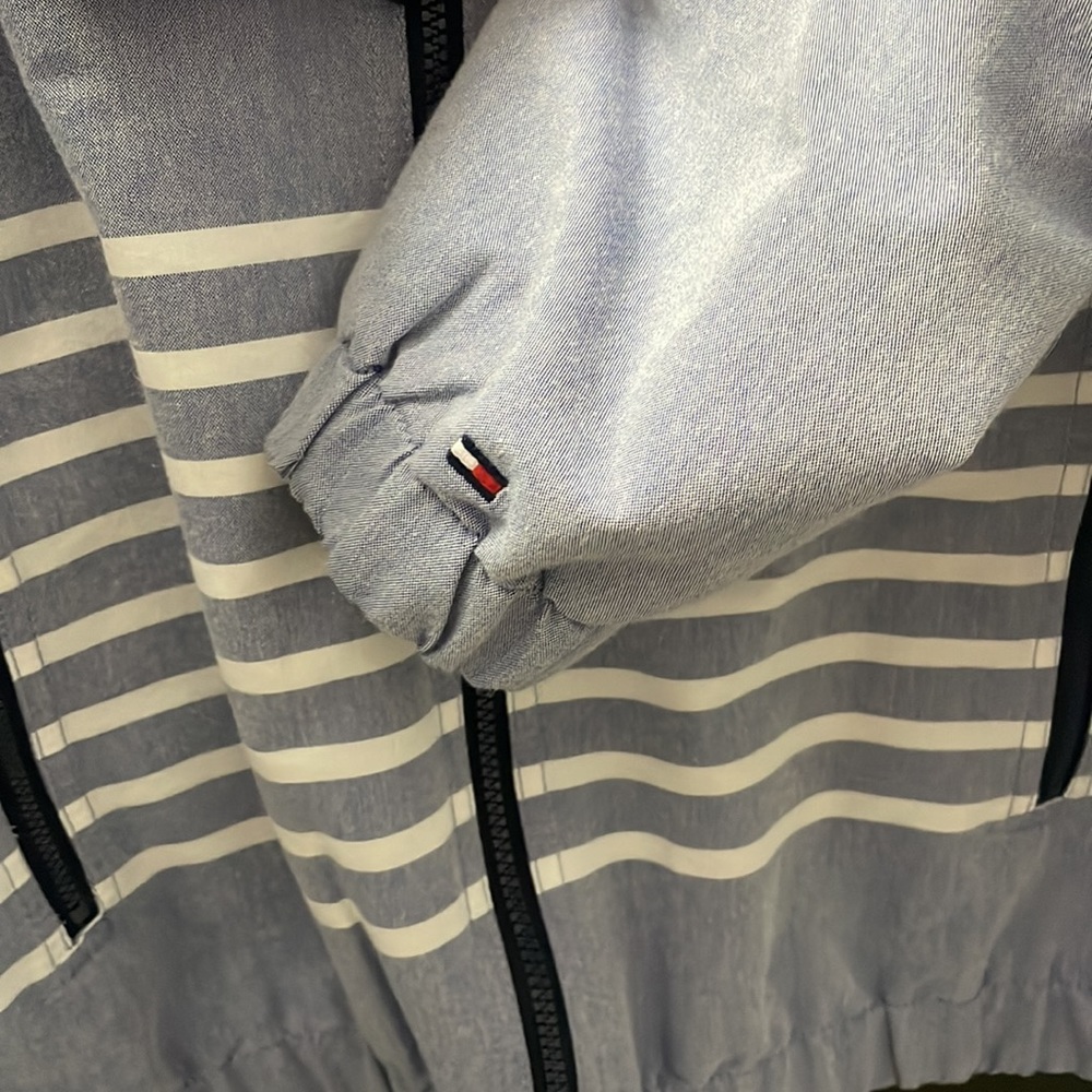 Lightweight Jacket - Picture 5 of 8